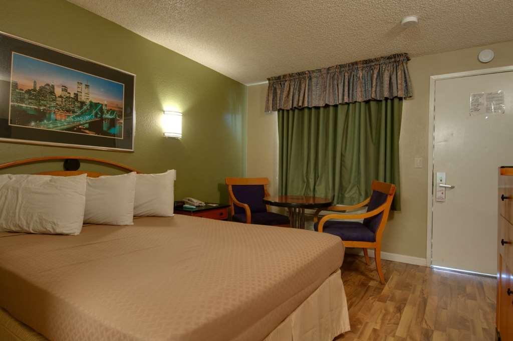 Vagabond Inn Bakersfield North Δωμάτιο φωτογραφία
