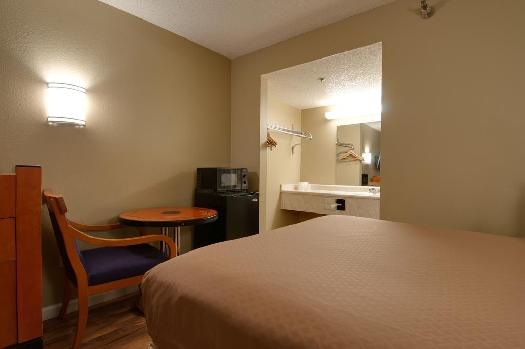 Vagabond Inn Bakersfield North Εξωτερικό φωτογραφία